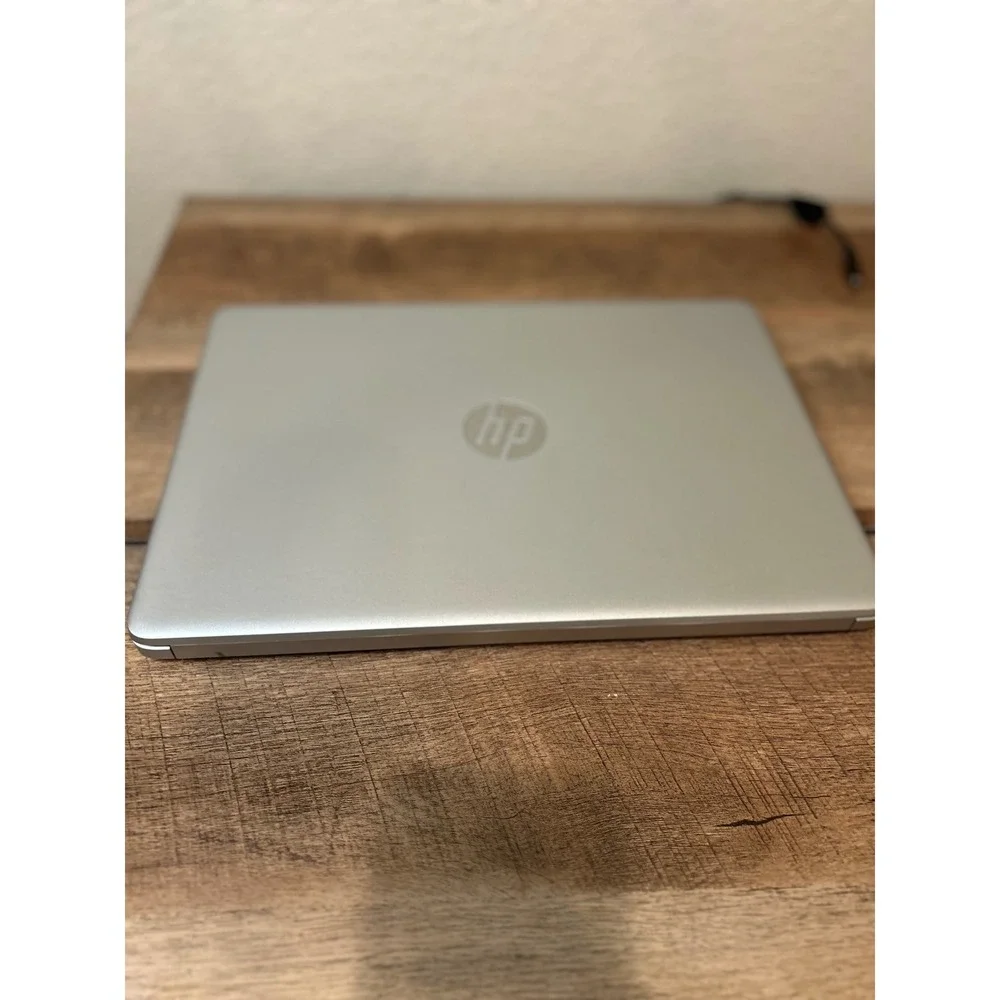 HP Silver Laptop